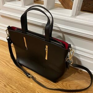 Black Fake Leather Purse with Straps